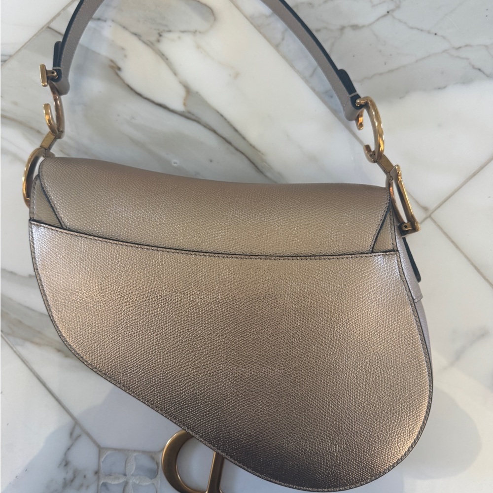 Metallic Grained Calfskin Saddle Bag Gold - Picture 3 of 11